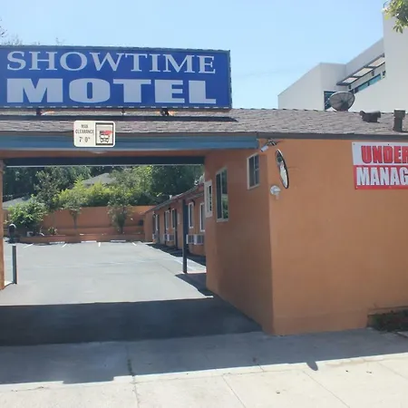 Showtime Motel